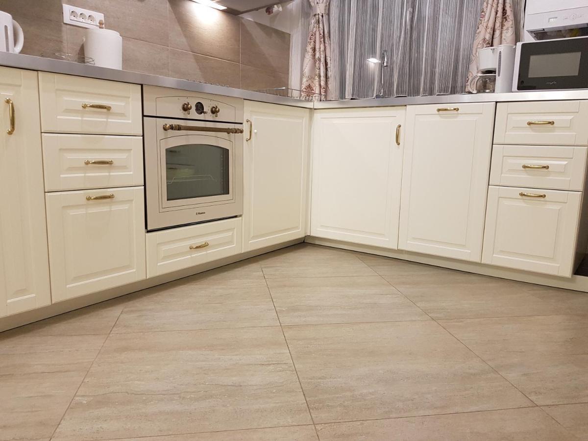 Apartament Ultracentral Monadin 2 Brašov Exteriér fotografie