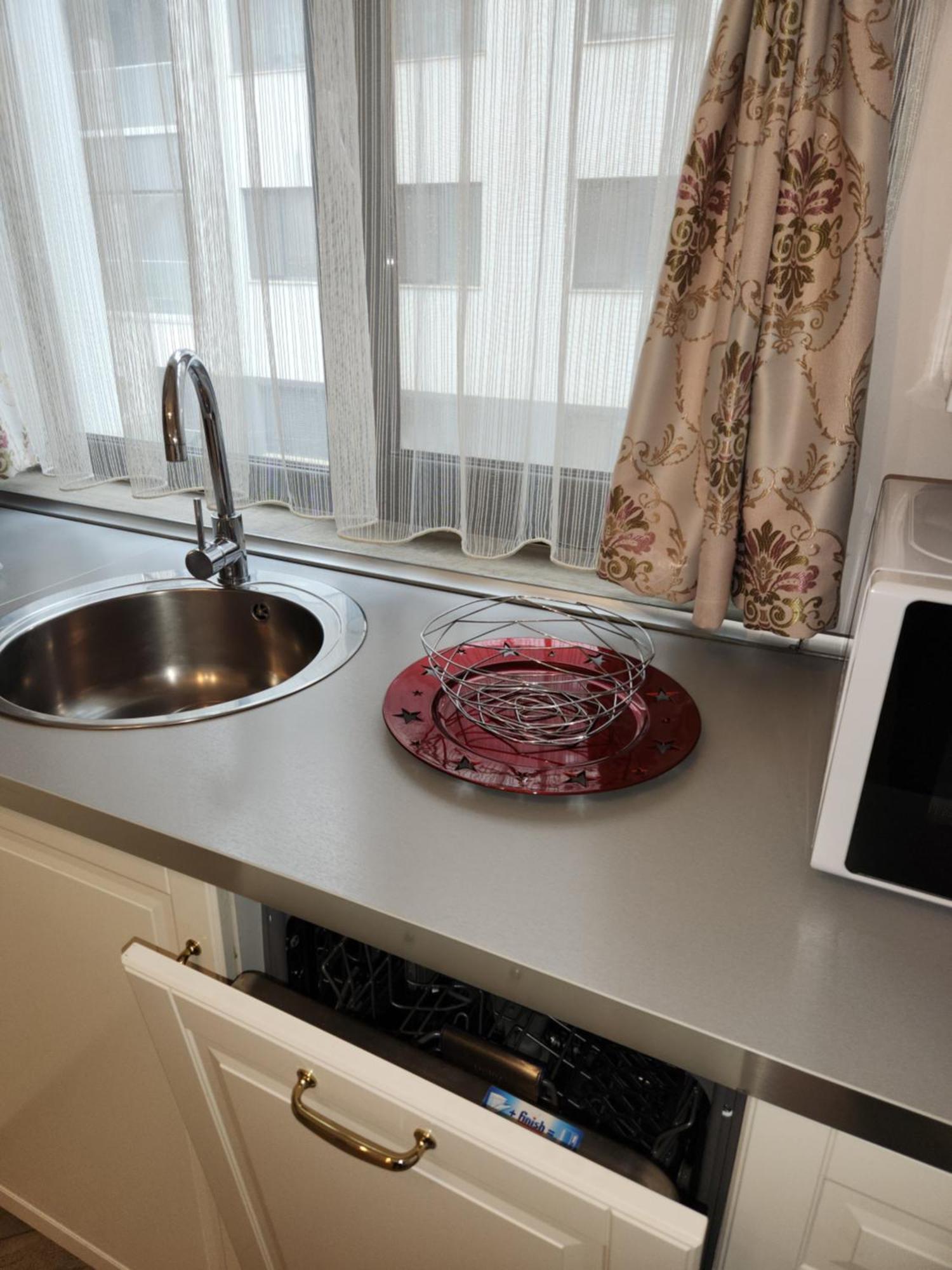 Apartament Ultracentral Monadin 2 Brašov Exteriér fotografie