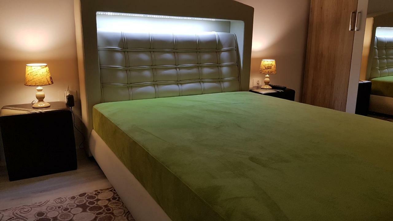 Apartament Ultracentral Monadin 2 Brašov Exteriér fotografie